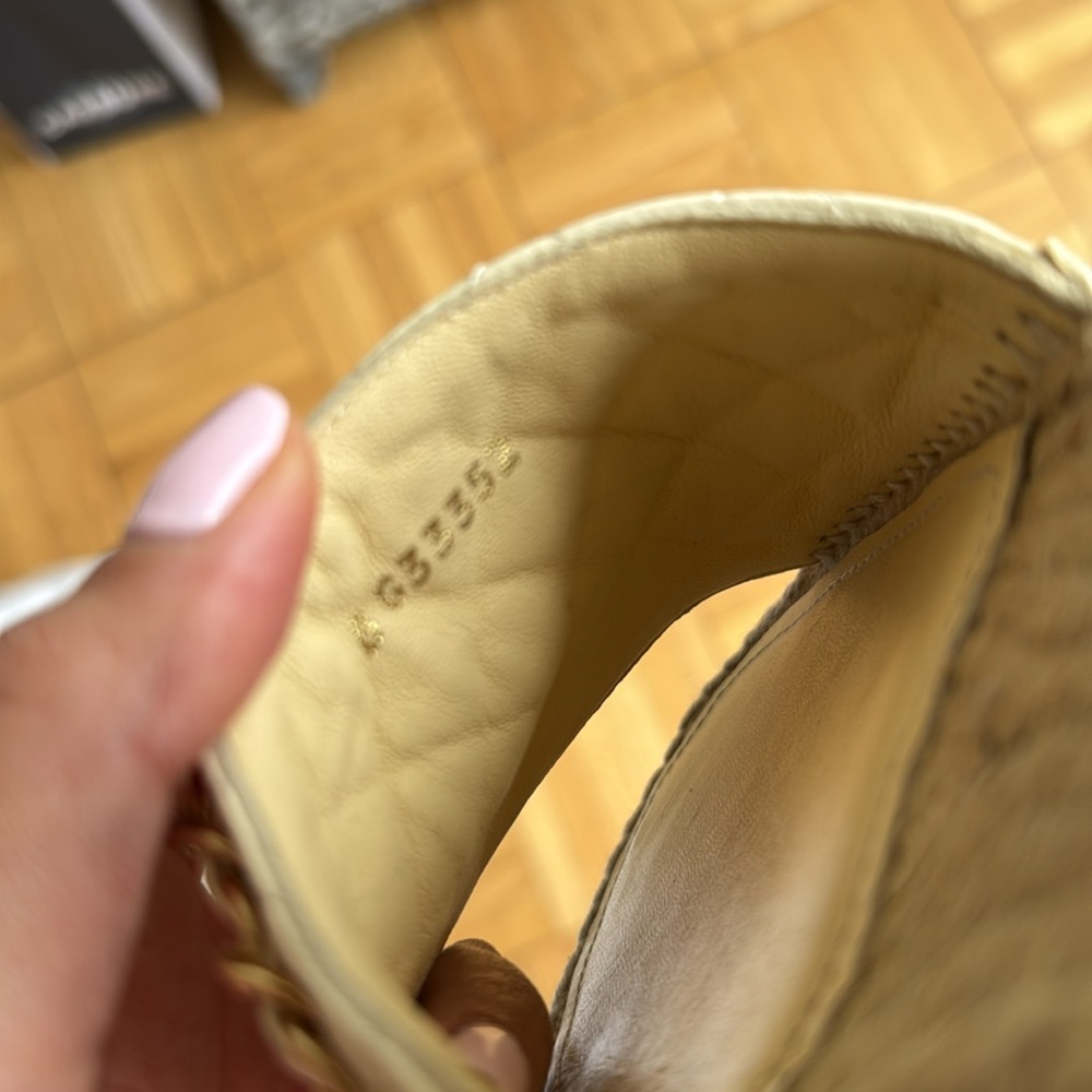 Chanel Interlocking CC Logo Espadrilles Slides - Picture 8 of 8